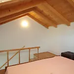 2435b Apartman Vis