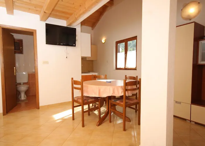 Apartament 2435b Vis